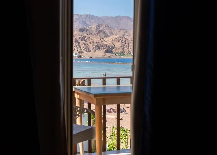 Tirhal Apartment *